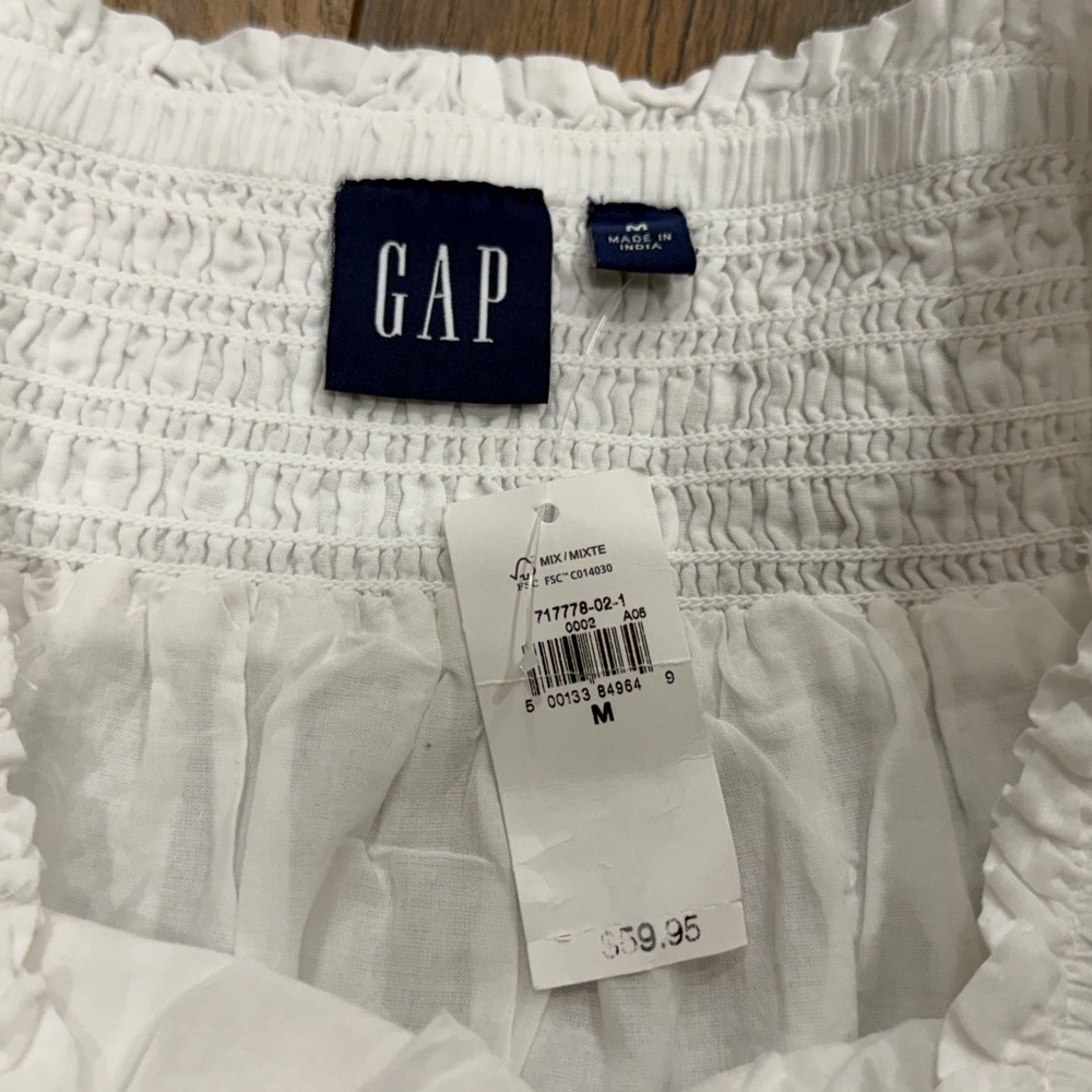 Gap Women’s White Eyelet Mini Skirt, Lined, Size Medium, NEW - Picture 3 of 6